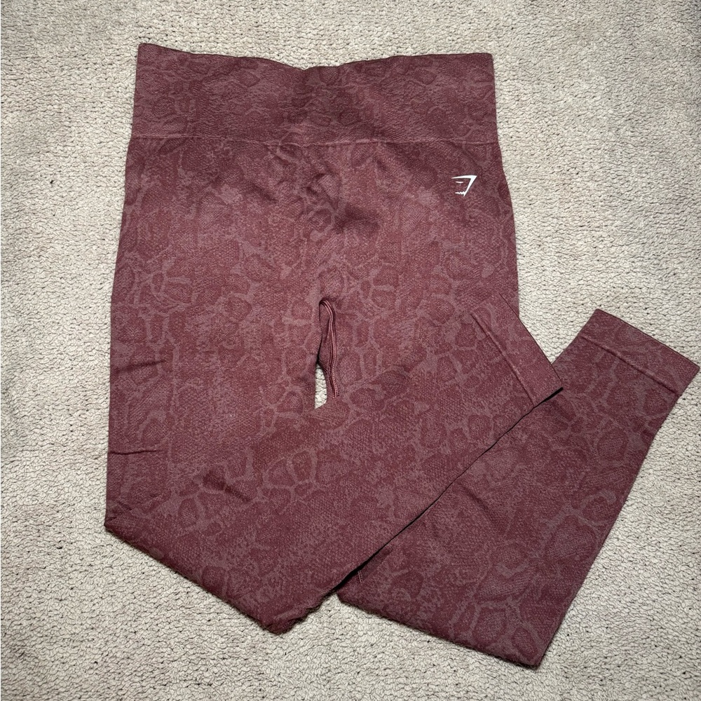 Gymshark Adapt Camo Seamless Leggings - burgundy
